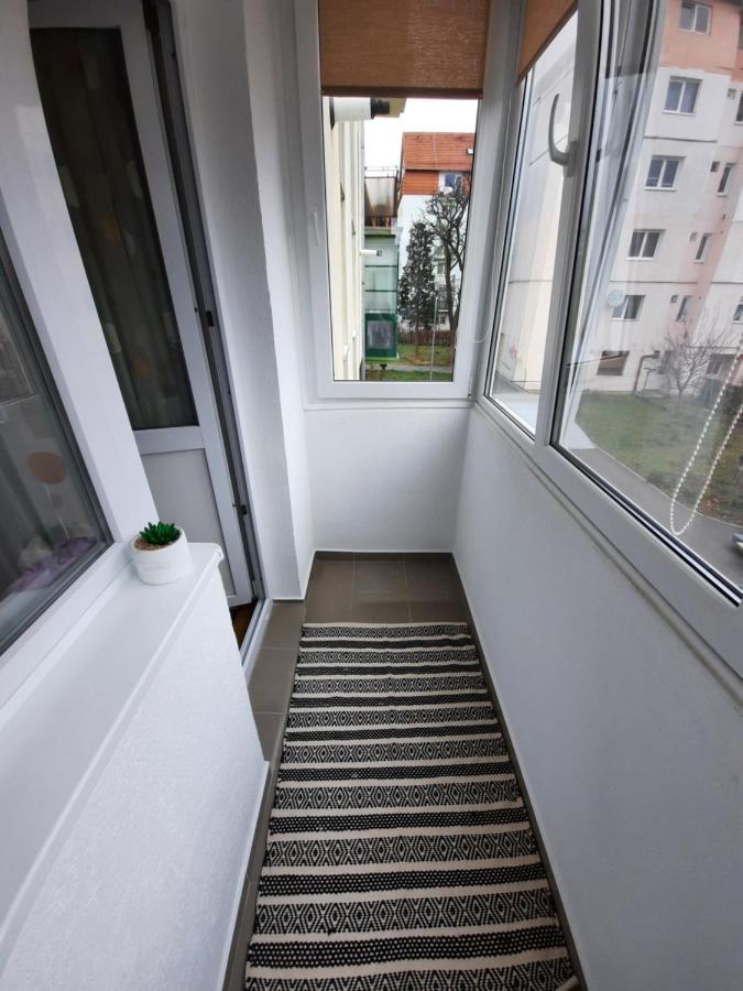 Apartamento Happy Apartament Sibiu Exterior foto