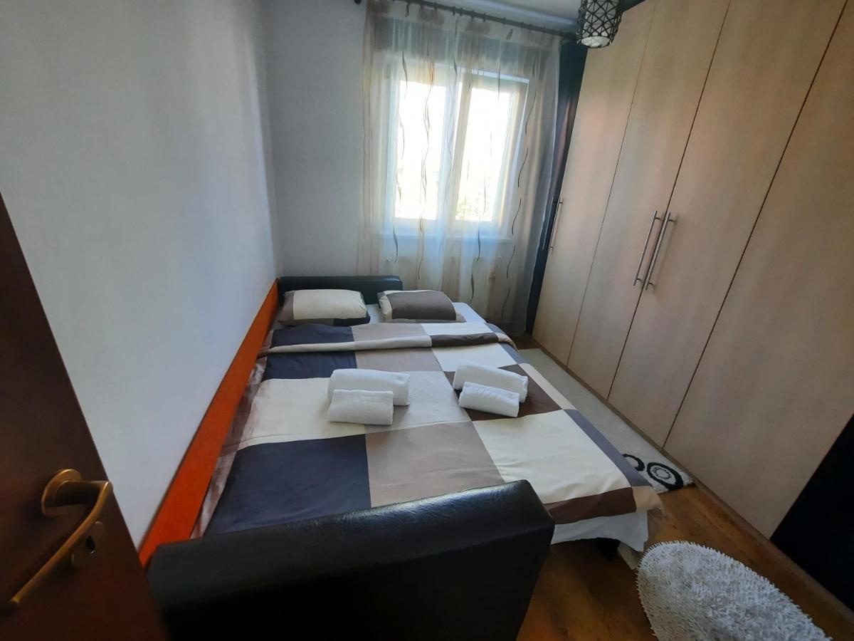 Apartamento Happy Apartament Sibiu Exterior foto